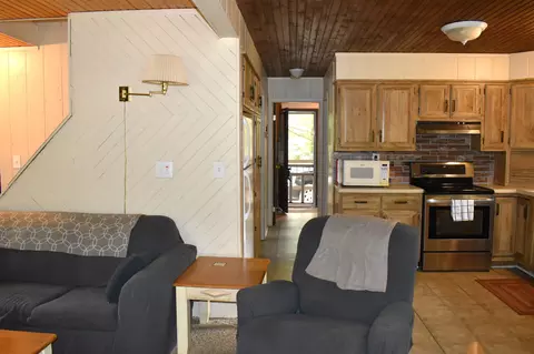 Entry Way - 4776 Lancer, Gladwin, MI 48624 photo 1 of 6