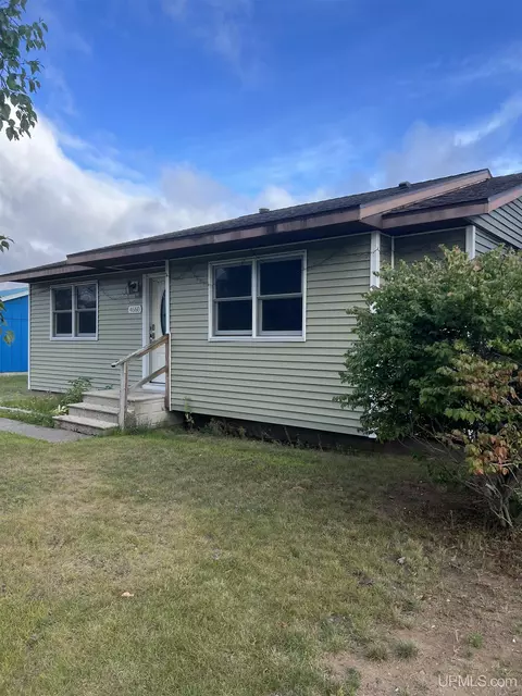 4660 River, Quinnesec, MI 49876