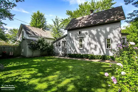 615 Waterloo, Saint Clair, MI 48079 photo 13