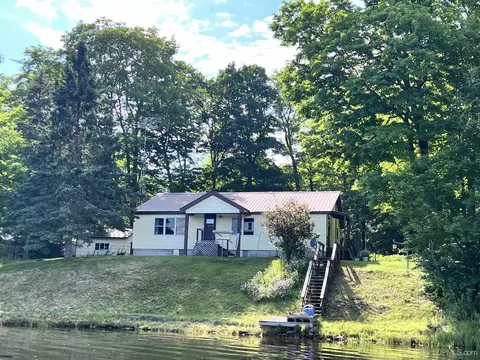 3709 W Brule Lk, Iron River, MI 49935