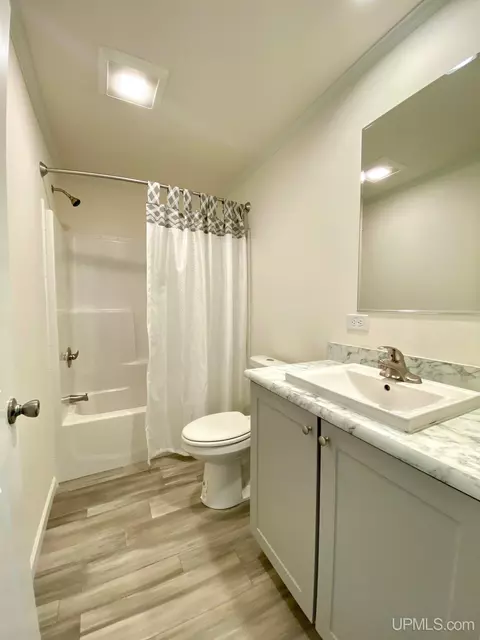 420 S S Lk, Ishpeming, MI 49849 photo 17