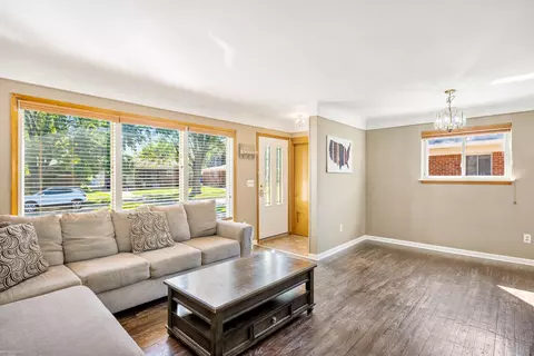 31435 E Wind, Fraser, MI 48026 photo 5