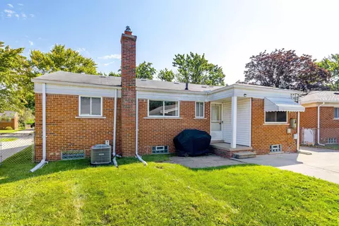31435 E Wind, Fraser, MI 48026 photo 19