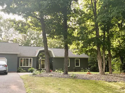 9 Longyear, Negaunee, MI 49866
