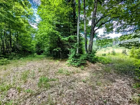 40 Acres Rock Crusher, Crystal Falls, MI 49920