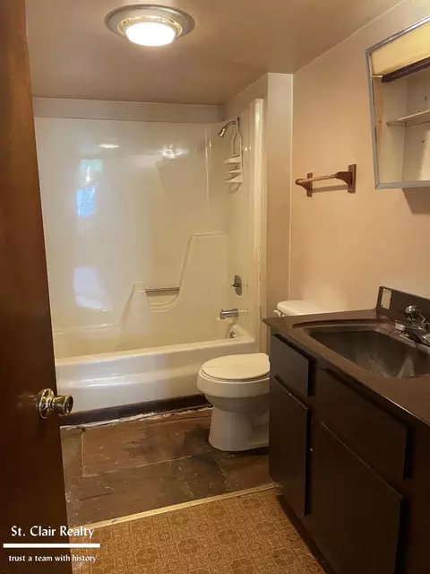 1033 Vine, Saint Clair, MI 48079 photo 7