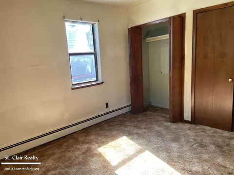 1033 Vine, Saint Clair, MI 48079 photo 6