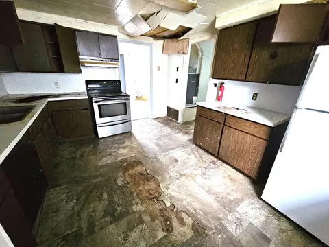106 Bartlett, Harbor Beach, MI 48441 photo 9