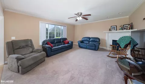 19712 Middle Brk, Macomb, MI 48044 photo 7