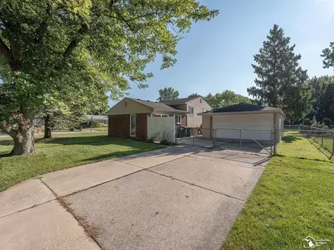 10075 Fairview, Taylor, MI 48180 photo 23