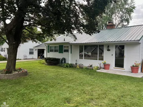 5710 Union, Lexington, MI 48450
