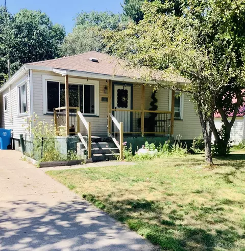 2011 Wetton, Marquette, MI 49855