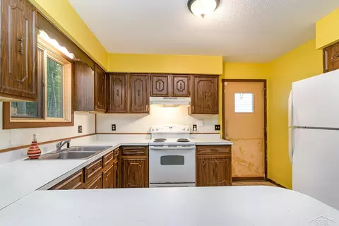 Kitchen - 3788 Cedar, Harrison, MI 48625 photo 1 of 1