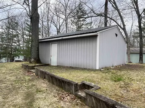 Exterior - 5109 N Ruby, Gladwin, MI 48624 photo 5 of 5