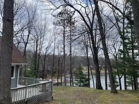 Exterior - 5109 N Ruby, Gladwin, MI 48624 photo 2 of 5