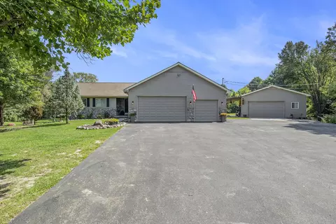 1574 N Ortonville, Ortonville, MI 48462