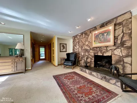 245 Stephens, Grosse Pointe Farms, MI 48236 photo 12