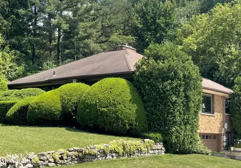 245 Stephens, Grosse Pointe Farms, MI 48236 photo 2
