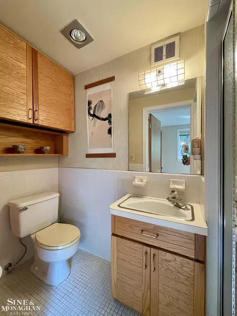 245 Stephens, Grosse Pointe Farms, MI 48236 photo 32
