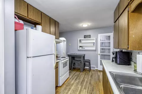 838 N 6th St, Saint Clair, MI 48079 photo 14
