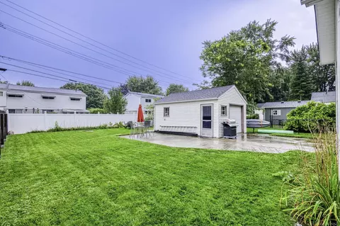 838 N 6th St, Saint Clair, MI 48079 photo 39