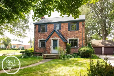 301 Kerby, Grosse Pointe Farms, MI 48236 photo 23