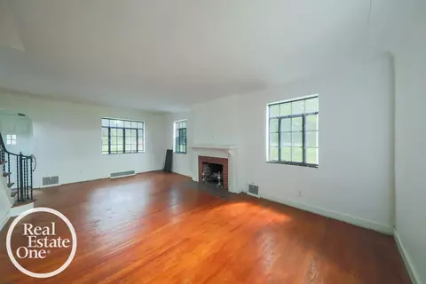 301 Kerby, Grosse Pointe Farms, MI 48236 photo 5