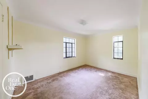 301 Kerby, Grosse Pointe Farms, MI 48236 photo 13