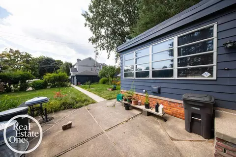 301 Kerby, Grosse Pointe Farms, MI 48236 photo 18