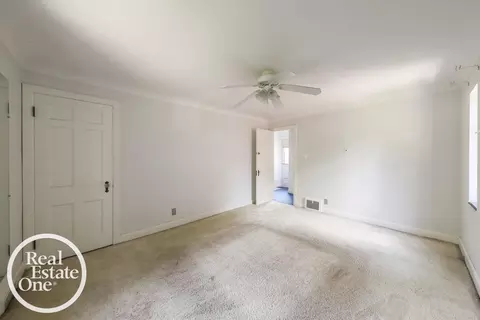 301 Kerby, Grosse Pointe Farms, MI 48236 photo 17