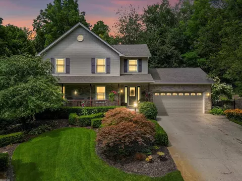 4815 Cuthbert, White Lake, MI 48386