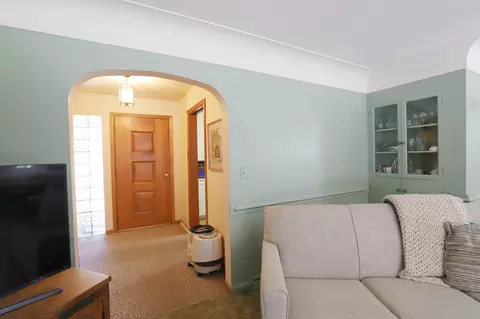 1518 Coutant, Flushing, MI 48433 photo 6