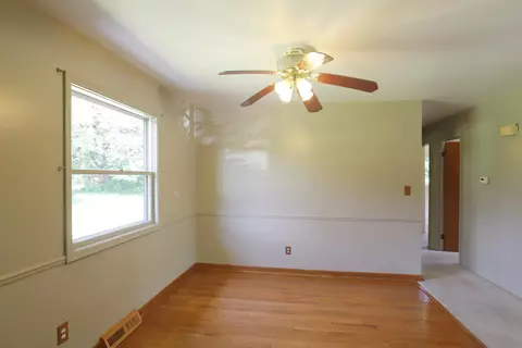 6484 Laura, Flint, MI 48507 photo 9