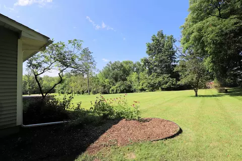 6484 Laura, Flint, MI 48507 photo 24