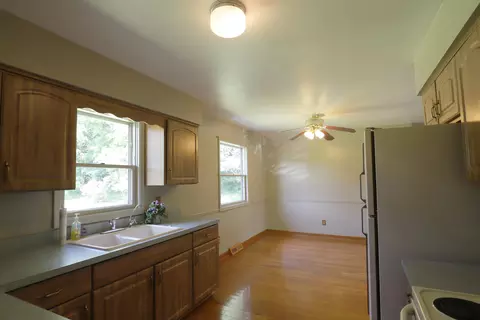 6484 Laura, Flint, MI 48507 photo 14