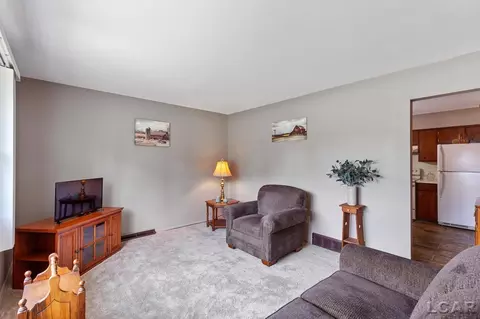 3170 Marvin, Adrian, MI 49221 photo 2