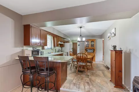 3170 Marvin, Adrian, MI 49221 photo 9