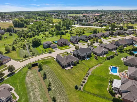 View/Area - 51163 Hook, Macomb, MI 48042 photo 2 of 2