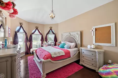 Bedroom - 51163 Hook, Macomb, MI 48042 photo 5 of 5