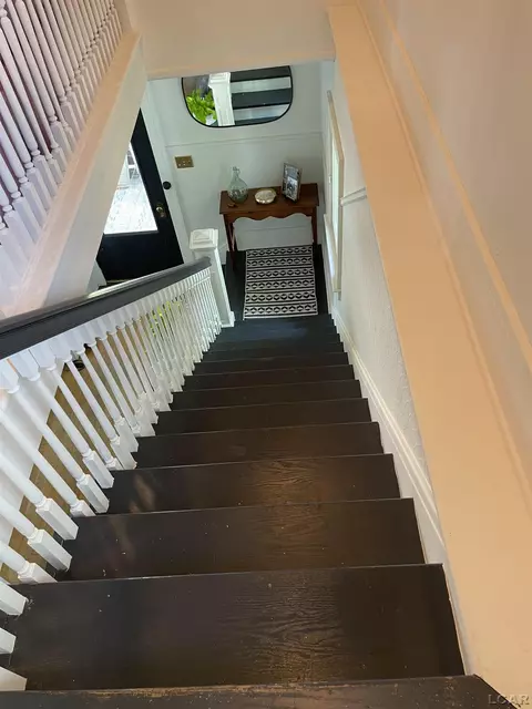 Entry Way - 210 E Michigan, Saline, MI 48176 photo 6 of 7