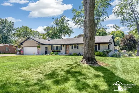9143 Clover, Temperance, MI 48182