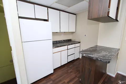 Kitchen - 942 E Fourth, Monroe, MI 48161 photo 2 of 3