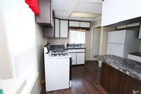 Kitchen - 942 E Fourth, Monroe, MI 48161 photo 1 of 3