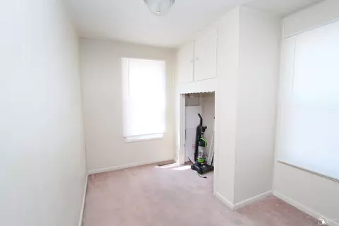 Bedroom - 942 E Fourth, Monroe, MI 48161 photo 1 of 7
