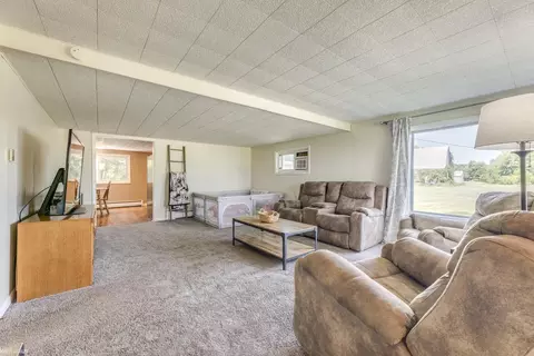 7205 Vincent, Grant, MI 48032 photo 3