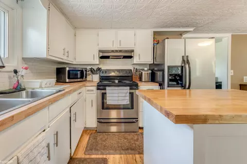7205 Vincent, Grant, MI 48032 photo 10