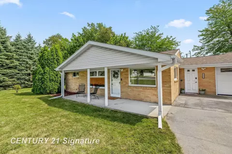 2534 E Greendale, Saginaw, MI 48603