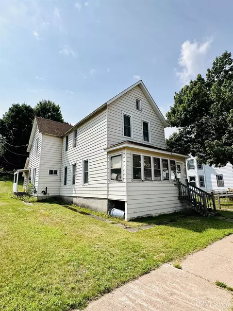 642 Empire, Ishpeming, MI 49849