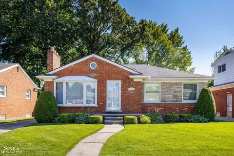 20524 Sunnyside, Saint Clair Shores, MI 48080