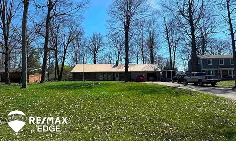 5170 Berneda, Flint, MI 48506